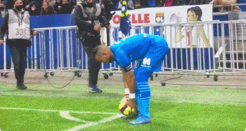 罗马里奥：如果没有内马尔，巴西队明年世界杯夺冠可能性很小