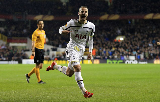 2025中冠奖项公布：厦门队张越包揽最佳球员、最佳射手（2025中冠奖项出炉：厦门队张越荣膺最佳球员并获最佳射手）