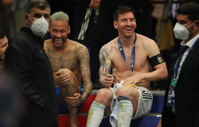 邮报：红军签伊萨克将创英国转会费纪录，但要纽卡签下替代者（英媒：利物浦若引进伊萨克将刷新英国转会费纪录，前提是纽卡先敲定替身）