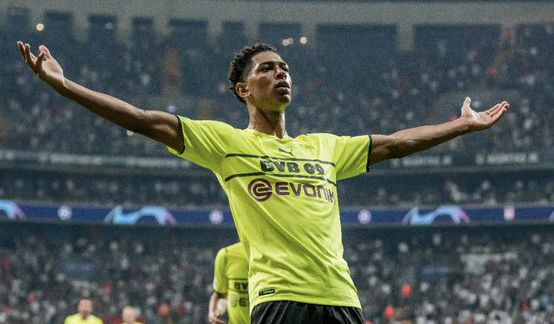 POV：当你站在麦克·迈尼昂面前😳（第一视角：直面麦克·迈尼昂的瞬间）