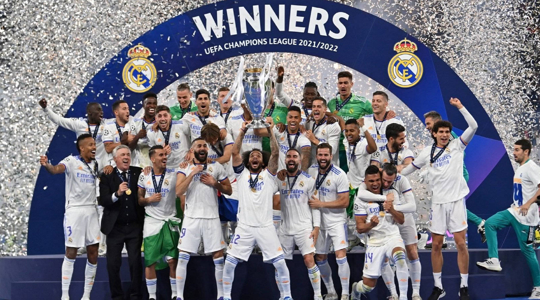 北京时间12月12日凌晨01：45，欧联杯联赛阶段将迎来一场处境迥异的对决。（北京时间12月12日凌晨1：45，欧联杯联赛阶段将上演一场境遇悬殊的较量）