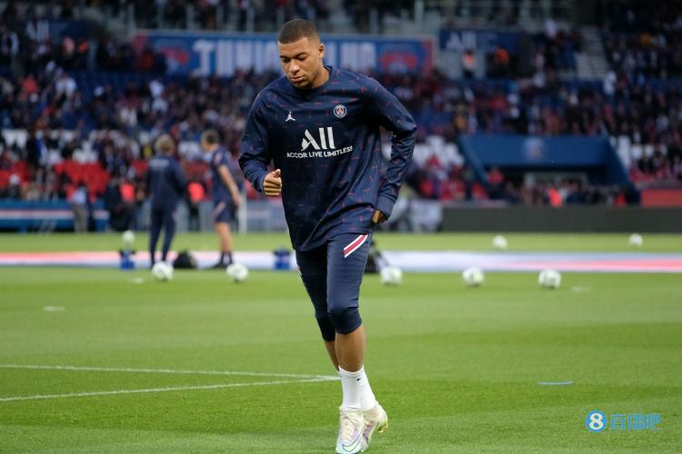 时隔811天复出，博格巴完成生涯法甲首秀（811天后重返赛场，博格巴上演法甲处子秀）