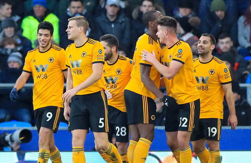 广东目标双冠，北京心仪外援遭截胡，辽宁欲更换外援，新疆队长受伤（广东冲击双冠，北京意中外援遭抢签，辽宁考虑换外援，新疆队长受伤）